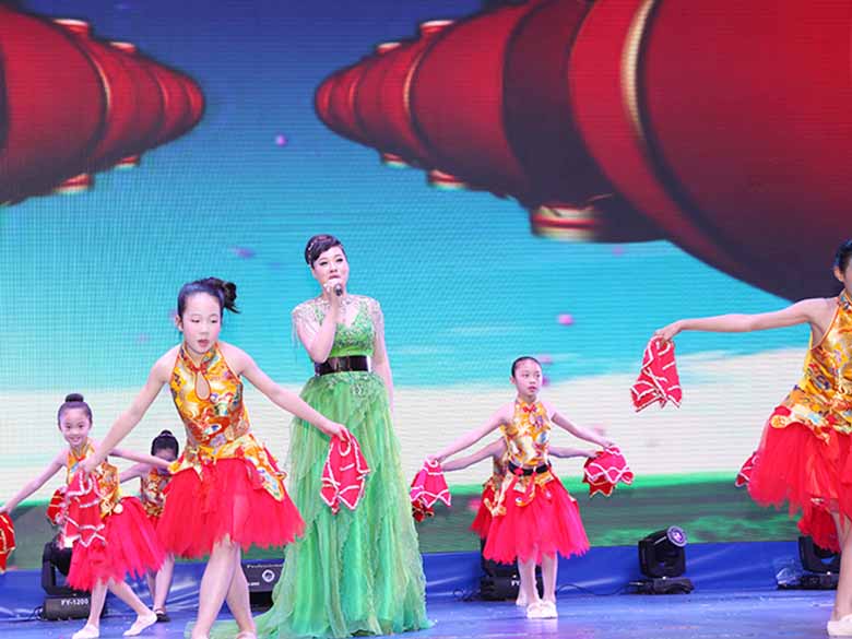 答謝會（歌舞表演）